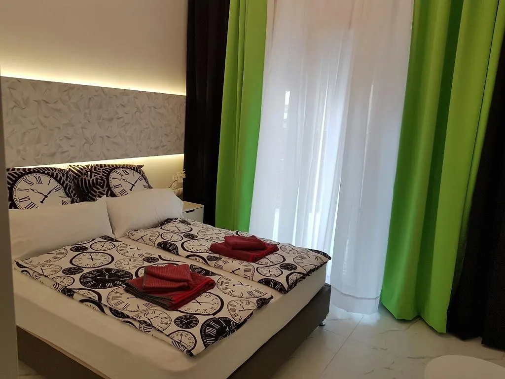 Laura Aristotelous Square Apartment Salonic