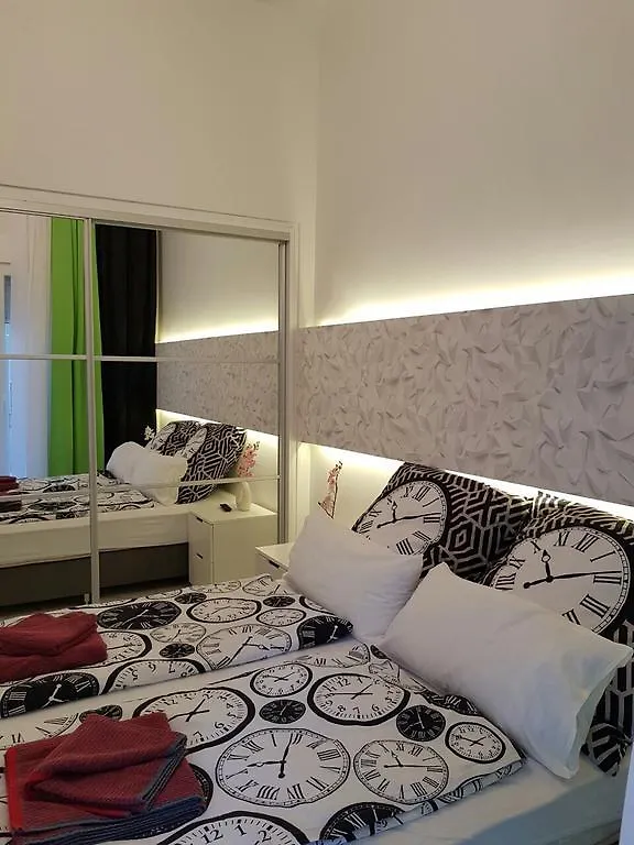 Laura Aristotelous Square Apartment Salonic