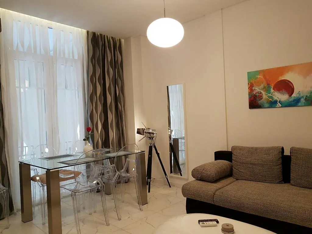Laura Aristotelous Square Apartment Salonic